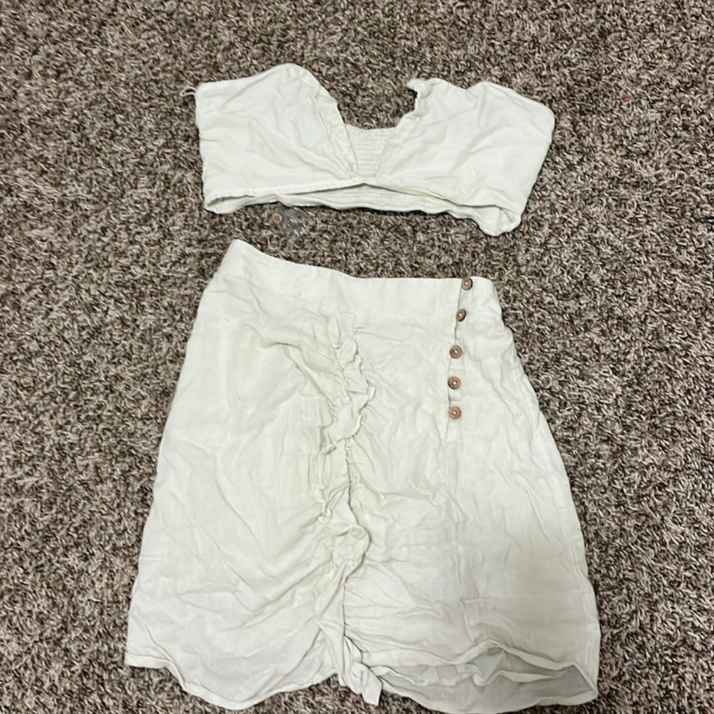 Free people set * missing tie*
